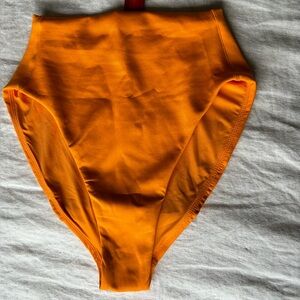 Left on Friday Hi Hi Bottoms